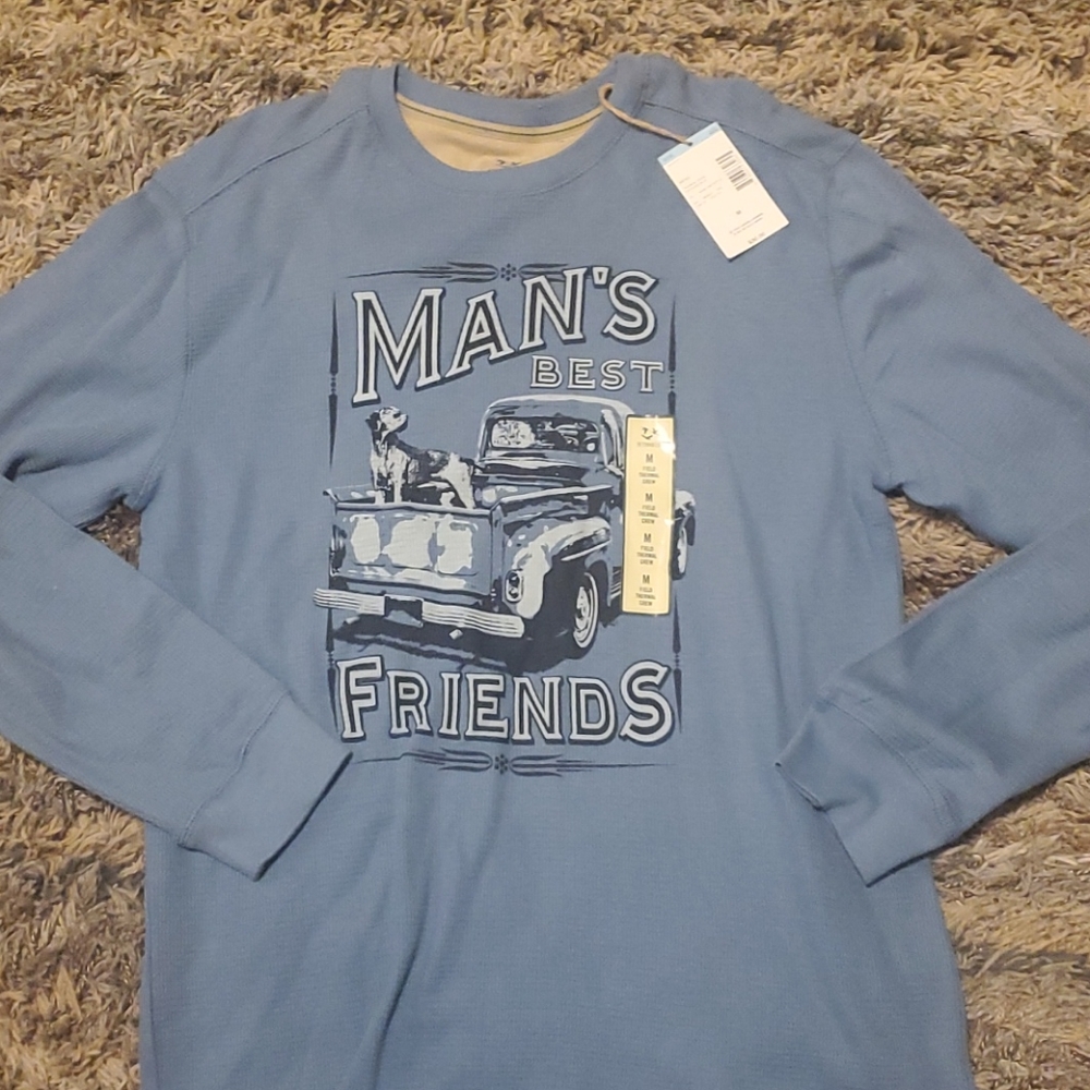 Men's long sleeve top size medium